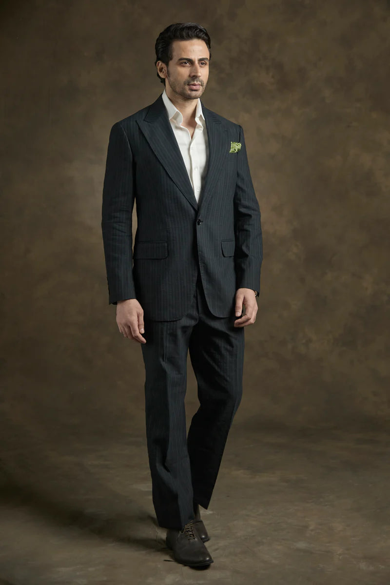PURE | Le costume à fines rayures Mayfair