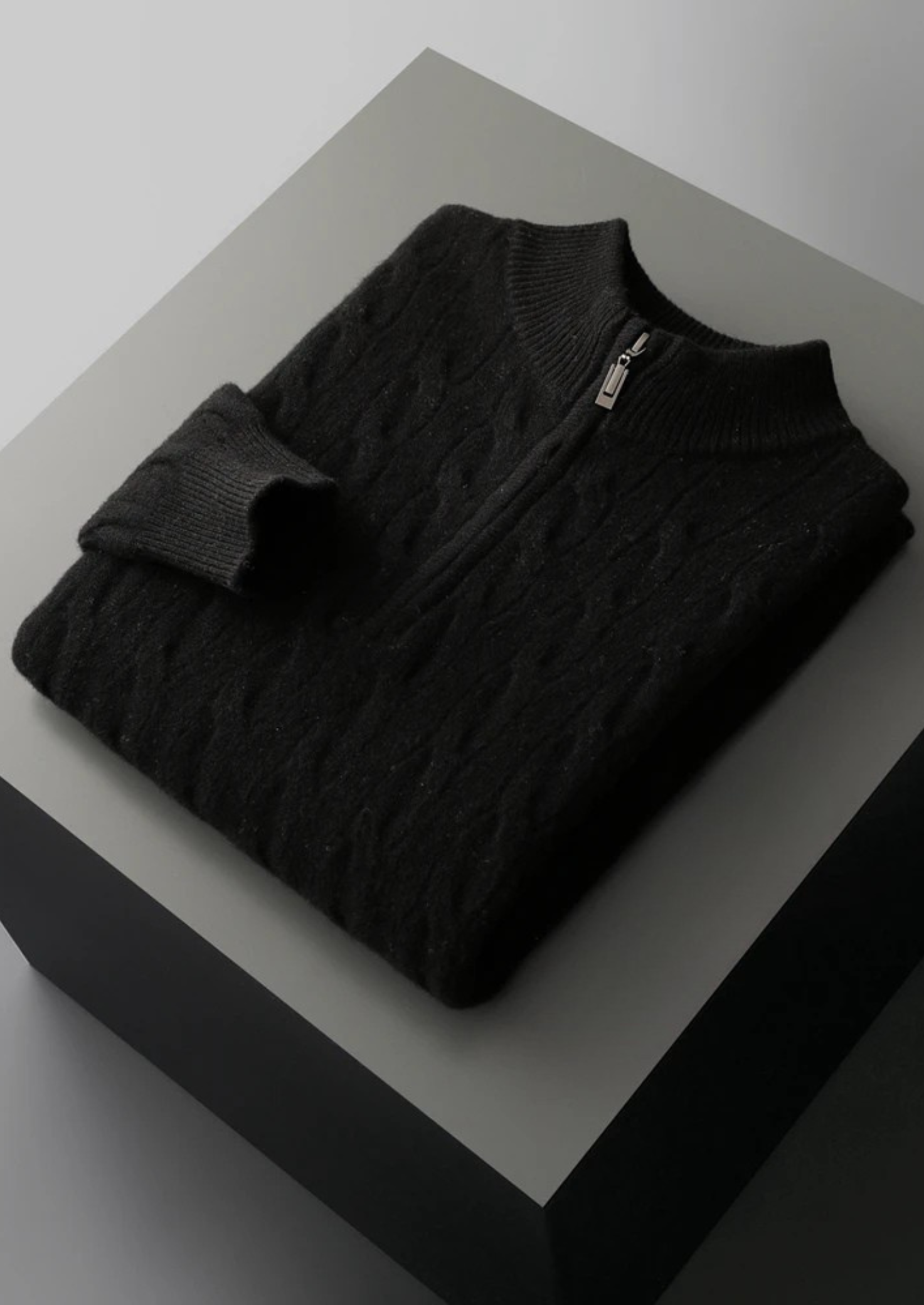 NOBA WOOL CABLE HALF ZIP